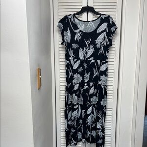 Falls Creek Black and White Floral Midi Dress